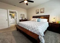 Family Fun, Fresh and New Home Near Canyon Lake!