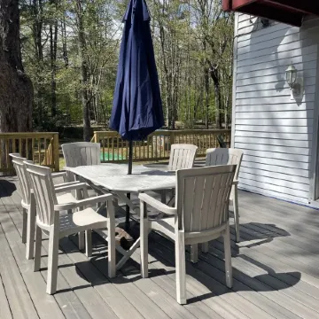 Leave it All Behind! 4-Season Sebago Lake Area, Kayak, Canoe & Fish, Pets Free!