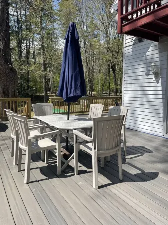 Leave it All Behind! 4-Season Sebago Lake Area, Kayak, Canoe & Fish, Pets Free!