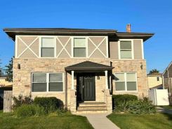 PROMO 10% WEEKLY AND 15% MONTHLY! Jacuzzi, King Beds, Easy Access to DT Chicago!