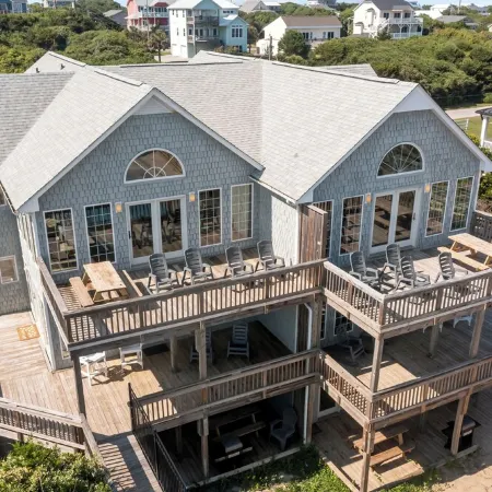 Sea Glass West - Upscale Beachfront Retreat & Pool
