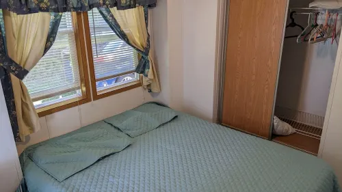 Park unit #3 for rent by Silver Lake NY