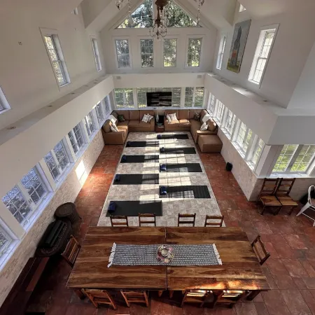 Newly Renovated, 7700 Sq. Ft,  8Br, 7BTH, Heated Pool, Hot Tub, Arcade Game Barn