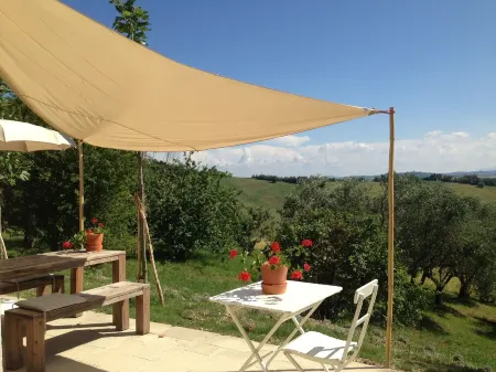 Luxury apartment with pool in a dream location, near the sea with beautiful views