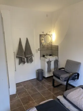 Ferienidylle Haus Königsberg, Child-friendly, Dog-friendly, Barrier-free Отели в г. Оденвальд