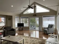 Beautiful Keuka Lake Home close to Penn Yan Hotels in Yates County