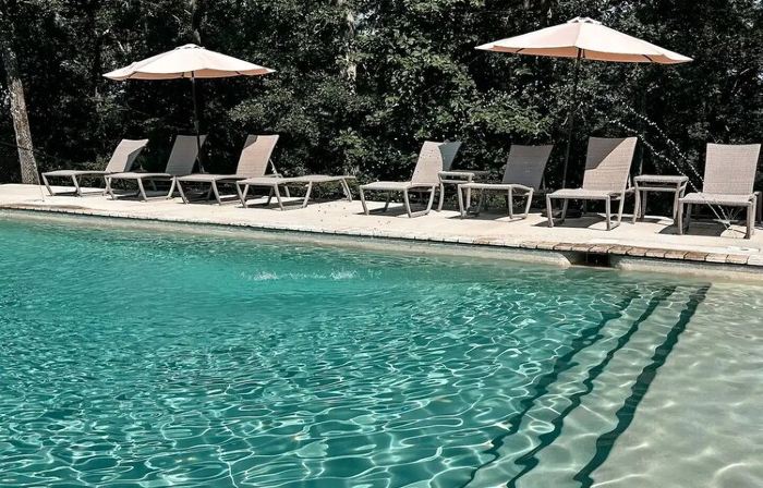 Water's Edge, Gated Community, Private Dock with Toys, Community Pool, Hot Tub