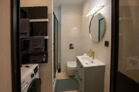 Appartement Rénové Vieille Ville Antibes