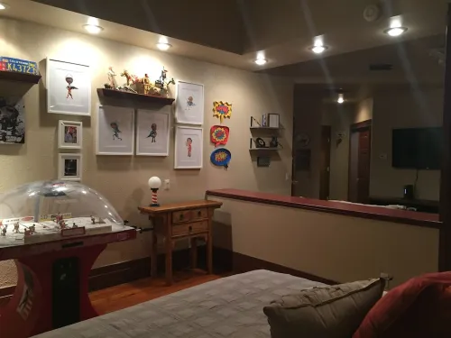 Night Owl 5N DOWNTOWN (optional paid parking upon request)