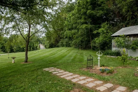 Original Circa 1818 Oak Lodge