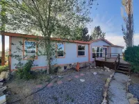 Sunset Lake Home Montrose - 2 lakes on 35 acres