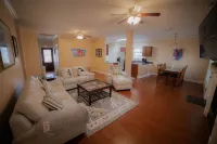 5 miles to Bourbon St Historic Neighborhood of Old Arabi. Family friendly! - 4-Star