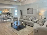 Laura’s Simply Charming Home on Harrison Hotels in Quincy