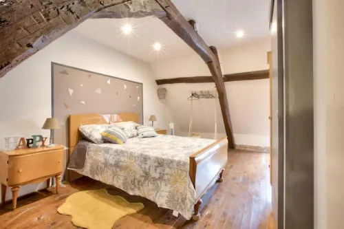 Gîte de Souvigny فنادق في Souvigny