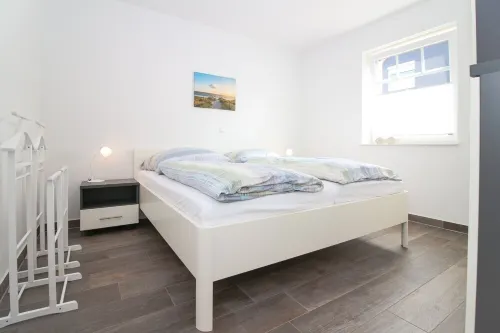 Lichtdurchflutete Erdgeschosswohnung für 4 Personen + Baby in Norddeich