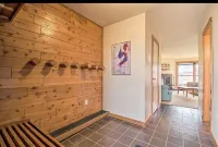 ⛷ 1BR Ski-Home Condo. Pool/Hot Tub/Sauna. Short walk 2 lifts, golf, hikes. Các khách sạn ở 