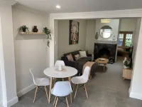 Beach Hideaway At Henley