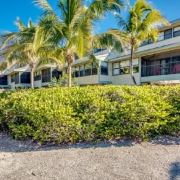 Tropical Island Resort Nestled on the Gulf Coast of Southwest Florida