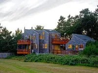 EdgewoodCove - Majestic Seaside Retreat W/ Stunning Ocean & Mountain Views