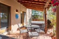 Beautiful Custom Home Steps Away From Red Rock Trails With A Relaxing Hot Tub!