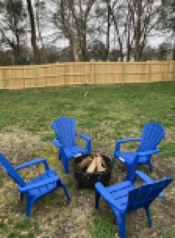 "Blue Belle"-A Magestic Modern Retreat w/ King Bed