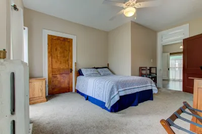 Gorgeous 3-bedroom home in downtown Noblesville