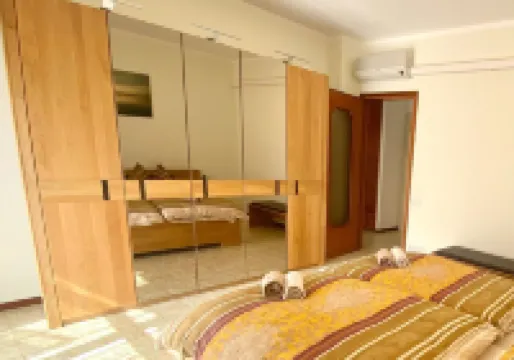 Limone apartment: pool, air conditioning, seating area, parking lot, 5 minutes walk to the lake