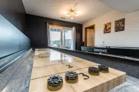 Fun 3 Bedroom Home with Gameroom near Ark!!