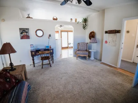 Death Valley Gateway