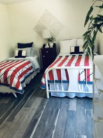 Our Nest, a well loved quiet retreat in Foxwood Hills Resort near Lake Hartwell.