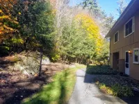 Tips up Townhome - 3 Bd 2.5 BT - Ideal Stowe Location! Family & Remote Friendly! - balcón
