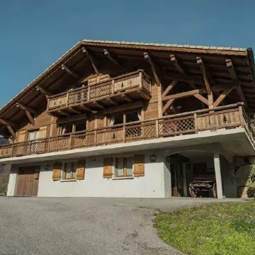 Chalet Les Noisetiers - 15 people with Jacuzzi and Wi-Fi - Chatel Reservation