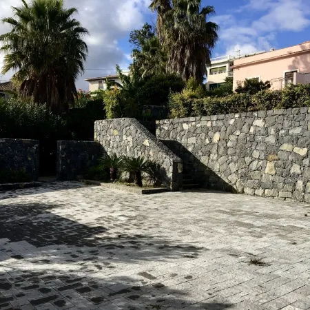 TeO house, seafront, garden, Acitrezza, Acicastello, Etna