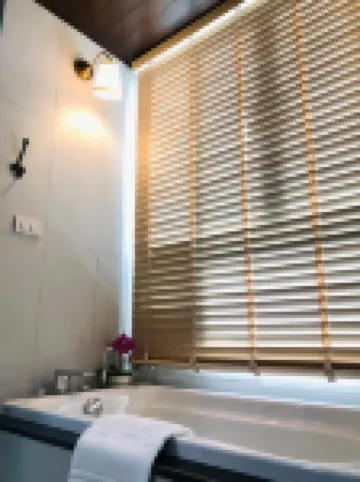 โรงแรมเฮือนขันทอง