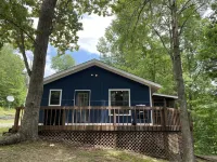 Cozy Waterfront Cabin on Rough River Lake Hotels in Breckinridge County