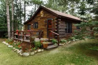 Port Sanilac Log Cabin--Incredibly Cute!