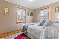 Dover Dreamer - Fireplace, BBQ, and Firepit Hotels in Dover