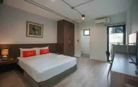 Them5 Residence