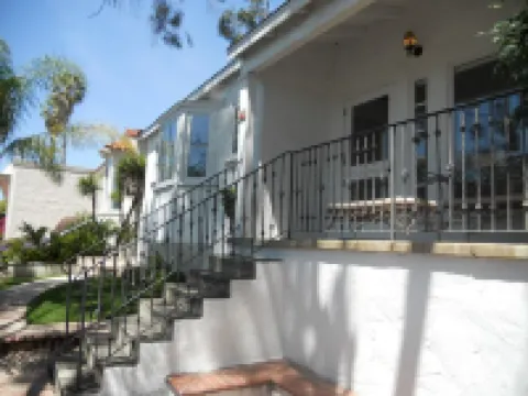 Best Value in Laguna Beach, close to Crescent Bay Beach!
