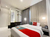 Tansah Tentrem by Calli Rooms Hotel dekat Dira Collection Ambulu