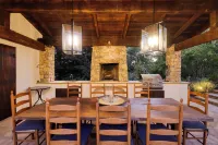Private Wine Country Retreat - Modern Luxury Estate - 5-Star