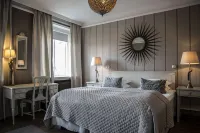 赫爾辛堡V酒店，貝斯特韋斯特至尊精選 鄰近Netonnet的酒店