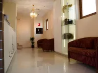 La Vista Postcard Hotel