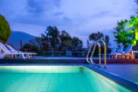 Hotel Nessi Locarno - Uima-altaat