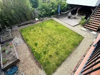 River Haven: Hot Tub, Outdoor Lounge, Walk to Beach