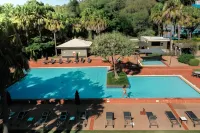 Charlesworth Bay Beach Resort - Beach