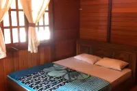 Roemah Kayu Saragan Syariah Magelang Mitra RedDoorz Hotel a Mertoyudan