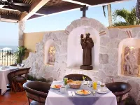 Los Arcos Suites
