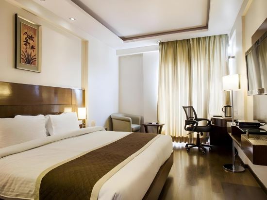 Hotel Shyam Paradise