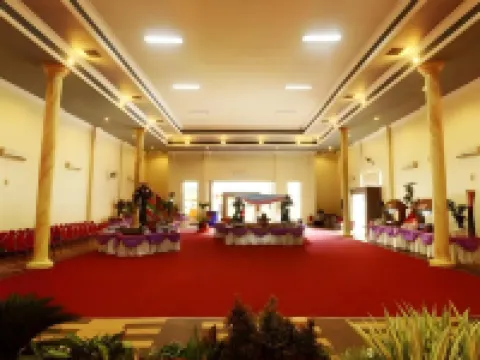 Bj. Perdana Hotel & Resort Hotels in Pasuruan